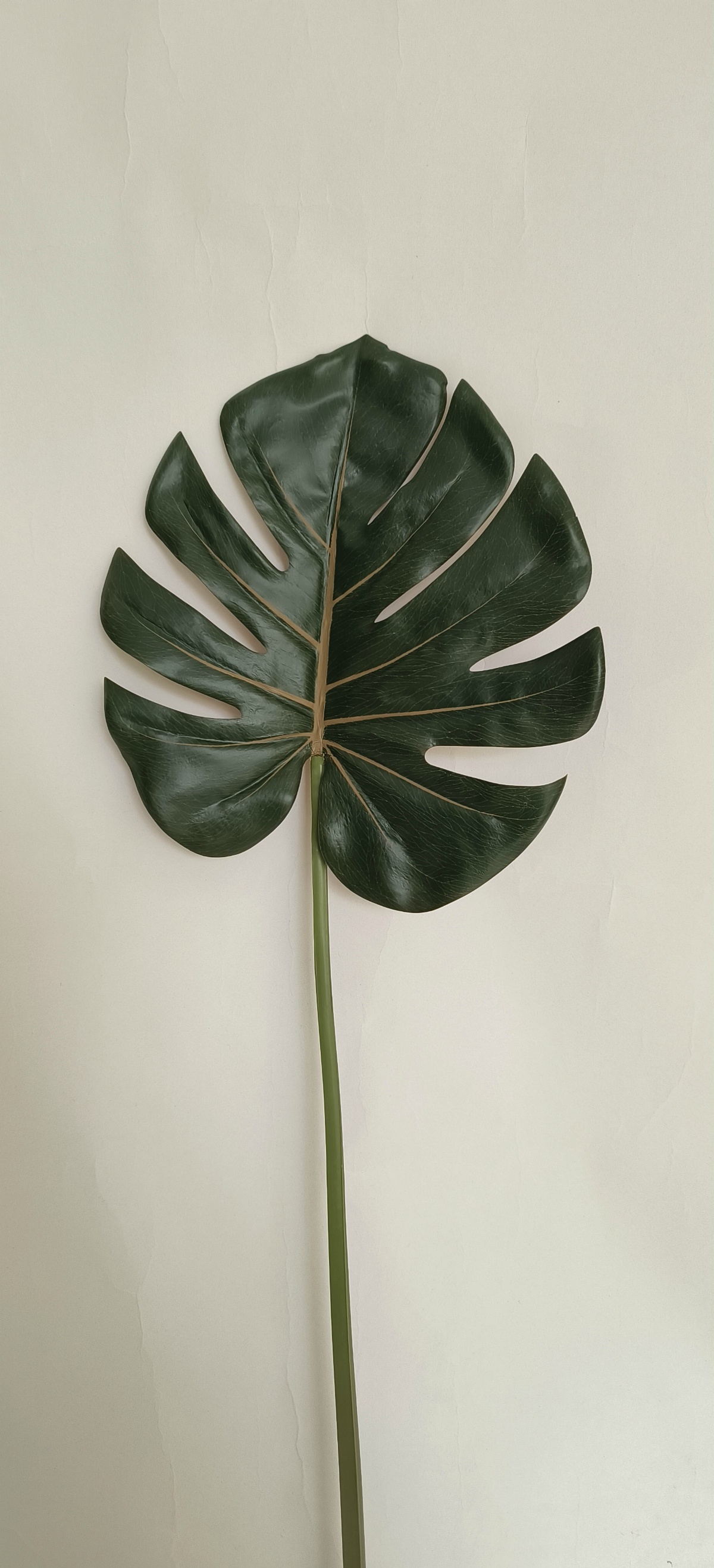 33" Monstera Spray Real-Touch