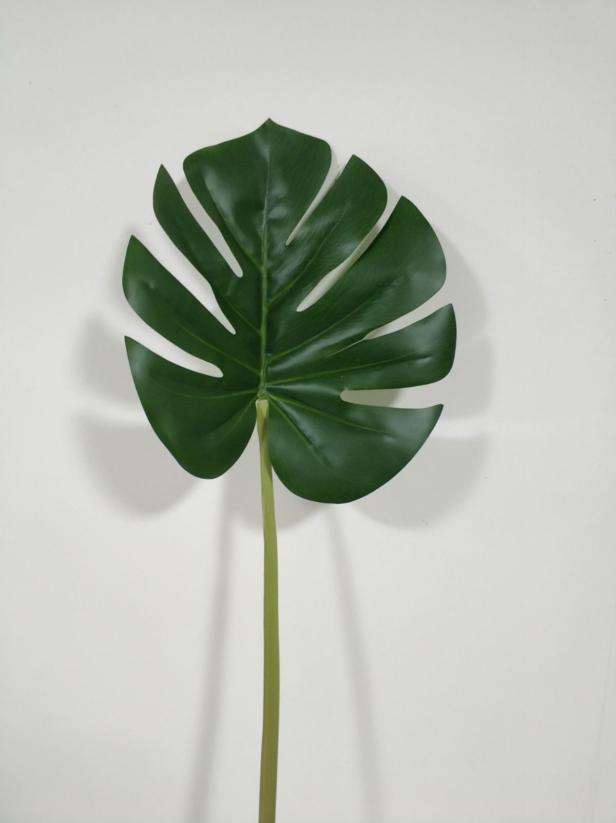 33" Monstera Spray Real-Touch